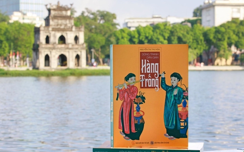 Thêm một cuốn sách hay về 'Dòng tranh dân gian Hàng Trống'