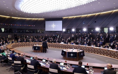 Tình hình Nga - Ukraine ngày 17/3: Chìa khóa giải quyết khủng hoảng Ukraine nằm trong tay Mỹ và NATO