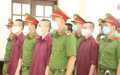 Xét xử vụ án tại Tịnh thất Bồng Lai: Tuyên phạt bị cáo Lê Tùng Vân 5 năm tù