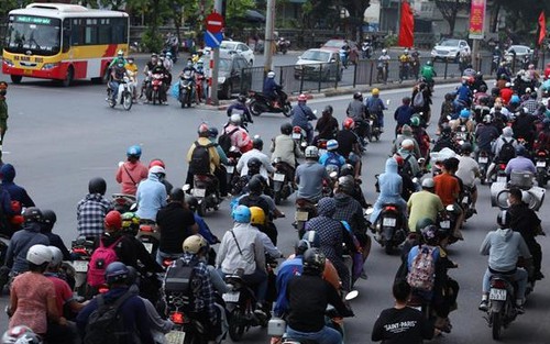 Hà Nội: Người dân chật vật để vào nội đô sau kỳ nghỉ Lễ 2/9