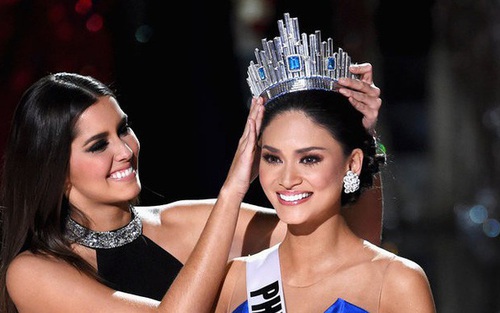 Hoa hậu Thế giới Megan Young cùng Hoa hậu Hoàn vũ Pia Wurtzbach đến TP.HCM