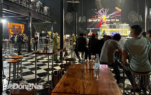 Phát hiện nhiều đối tượng dương tính với ma túy trong quán bar trá hình