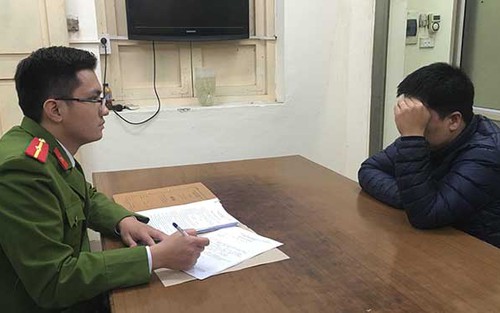 Bắt giữ đối tượng buôn bán, tàng trữ hơn 5.500 bao thuốc lá, xì gà nhập lậu