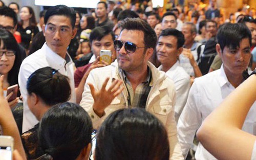 Shane Filan của nhóm nhạc Westlife lừng danh đã đến TP.HCM