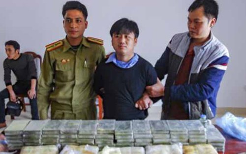 Phá án ma túy lớn, bắt 3 đối tượng, thu 60 bánh heroin, 40.000 viên ma túy