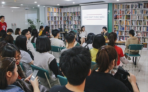Sinh viên tiếp cận và cởi mở hơn với vấn đề quan hệ tình dục trong học đường