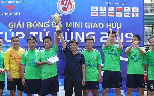 Báo Thể thao và Văn Hóa (TTXVN) vô địch Giải bóng đá mini giao hữu cúp Tứ hùng 2019