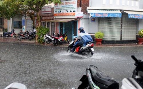 Đêm 24/11, vùng biển từ Bình Thuận đến Cà Mau có mưa rào và dông
