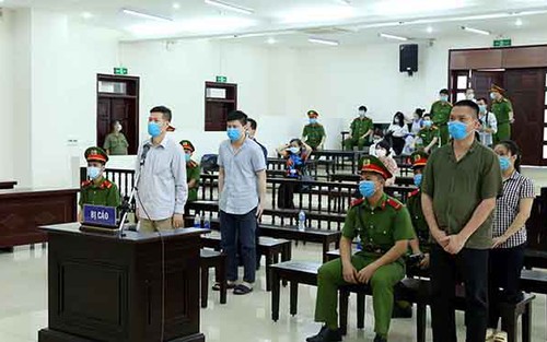 Y án sơ thẩm 10 năm tù với nguyên Giám đốc CDC Hà Nội - Nguyễn Nhật Cảm