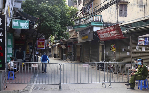 Hà Nội ghi nhận 146 ca dương tính, có 71 người đã tiêm đủ 2 mũi vắc xin