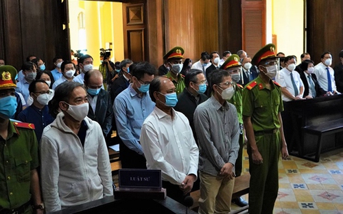 Vụ án tại Tổng Công ty Nông nghiệp Sài Gòn: Xét hỏi các bị cáo Trần Vĩnh Tuyến, Trần Trọng Tuấn