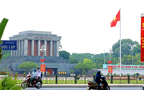 Đường Độc Lập ngày 2/9