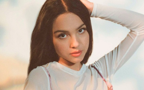 Nữ ca sĩ 18 tuổi Olivia Rodrigo đánh bại kỷ lục của Ed Sheeran