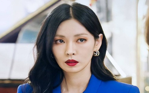 'Ác nữ' Kim So Yeon dự đoán về số phận của mình trong 'Penthouse 3'