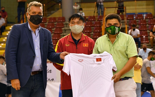 Tuyển futsal Việt Nam kết thúc chuyến tập huấn tại Tây Ban Nha