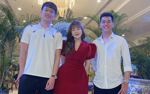 Bạn gái Hoàng Đức gây sốt vì lời chúc mừng dễ thương