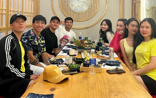 Hải My có mặt cùng Văn Hậu trong ngày dàn WAGS hội tụ