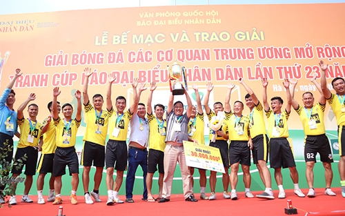 Bế mạc giải bóng đá Cúp Báo Đại biểu Nhân dân năm 2022