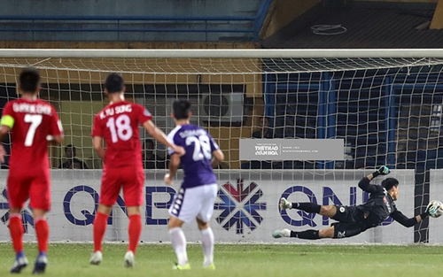 Bùi Tiến Dũng sai lầm, Hà Nội FC không thể vô can?