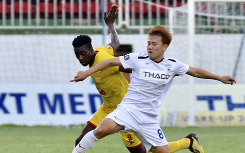 HAGL 2-0 Nam Định: HLV Lee Tae Hoon thận trọng với chiến thắng đầu tay