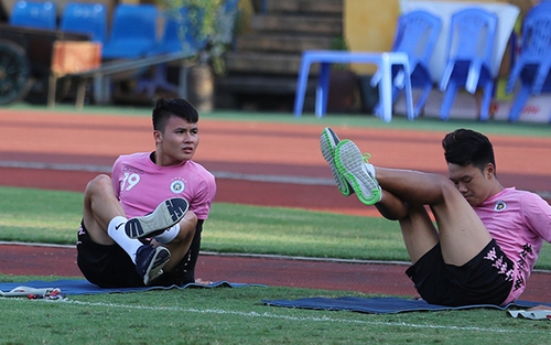 Quang Hải chấn thương, Hà Nội FC cầu cứu viện binh