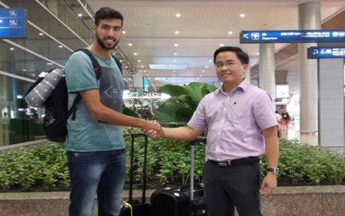 HAGL ra mắt trung vệ Brazil mới sắm ở Cúp QG