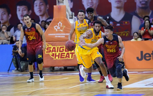 VBA 2018 Game 2, Saigon Heat 86-77 Hochiminh City Wings: Chủ nhà khởi đầu thuận lợi