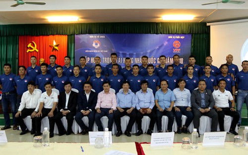 Trọng tài giải hạng Nhất suýt bị đe dọa tính mạng vì đột quỵ
