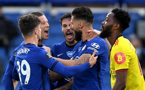 Kết quả bóng đá Anh vòng 36: Giroud giúp Chelsea giữ vững vị trí thứ 3