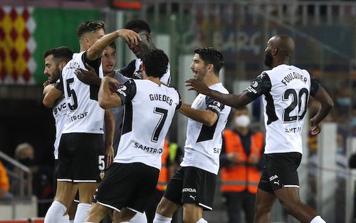 Soi kèo nhà cái Valencia vs Granada. Nhận định, dự đoán bóng đá La Liga (00h30, 6/3)
