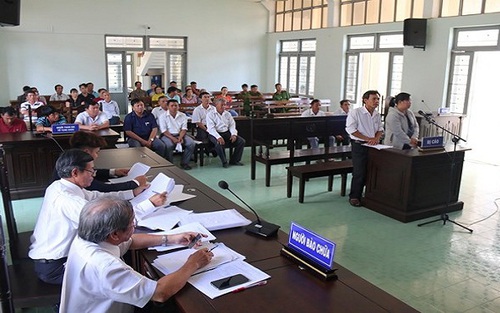 Giữ nguyên án sơ thẩm vụ án tráo máy nông cụ phát cho người nghèo