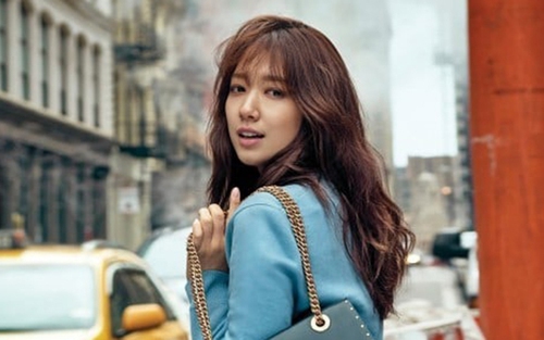 Ngắm Park Shin Hye 'chất lừ' trên tạp chí thời trang danh tiếng