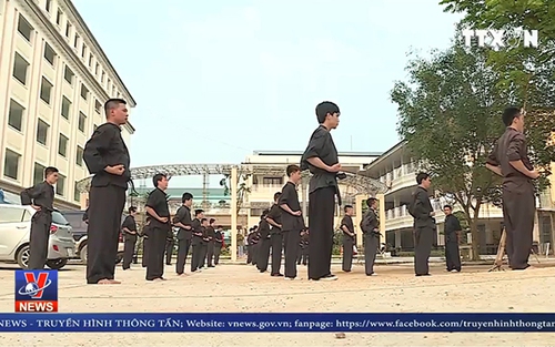 VIDEO bác sĩ học võ tự vệ