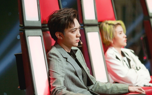 Vòng Liveshow 'Giọng hát Việt nhí': Soobin Hoàng Sơn bất đồng với Hồ Hoài Anh