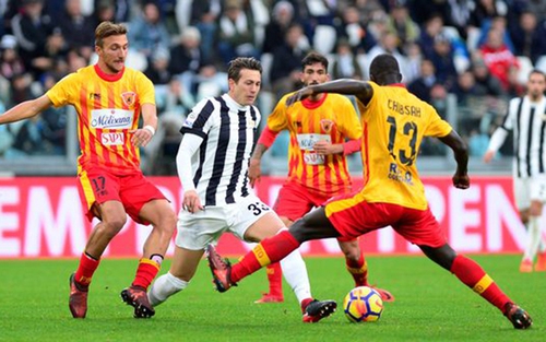 Tân binh Serie A thua cả 12 trận mùa này, cân bằng kỷ lục của... M.U