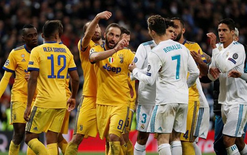 Hậu vệ Chiellini của Juventus vẫy tiền ám chỉ Real Madrid mua trọng tài