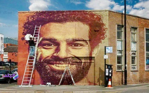 Vì sao Mohamed Salah được yêu thích hơn cả Messi và Ronaldo?