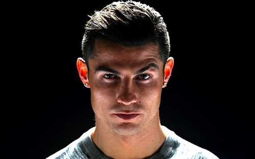 Nike ra tuyên bố về cáo buộc hiếp dâm, áp lực ngàn cân bủa vây Ronaldo