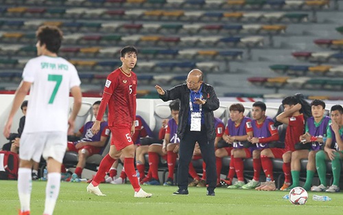 Ông Park 'ăn mừng như điên' khi Việt Nam ghi bàn, buồn đến cùng cực khi thua trận