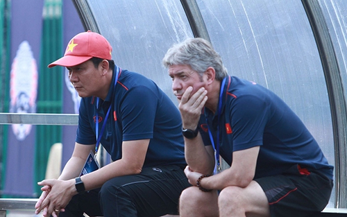 U22 Việt Nam vs U22 Indonesia: Khi ông Tuấn ‘mát’ mát tay