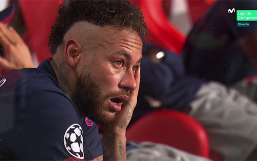 Neymar suy sụp, khóc nức nở nhưng vẫn bị chỉ trích sau trận thua Bayern