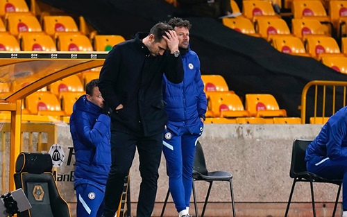 Chelsea thua trận thứ 2 liên tiếp, Lampard trách học trò