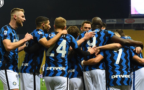 Parma 1-2 Inter: Lukaku kiến tạo, Sanchez lập cú đúp, Inter xây chắc ngôi đầu