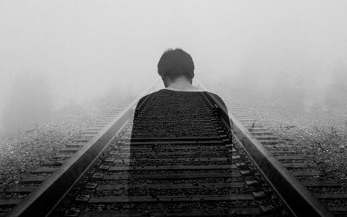 ‘Cúi đầu là bông lúa, ngẩng đầu là cỏ dại’, nhưng có những cái ‘cúi đầu’ khiến tương lai bạn ‘đi tong’