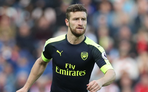 Vì sao Inter từ chối, buộc Mustafi vẫn ở lại Arsenal?
