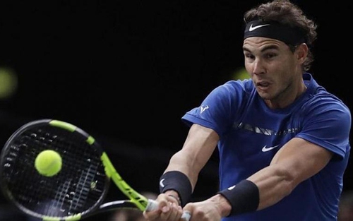 TENNIS ngày 3/11: Nadal vào tứ kết Paris Masters. Federer không quan tâm tới thứ hạng ATP