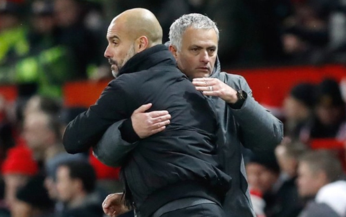 Guardiola 'phản pháo' Mourinho khi Man City bị tố được trọng tài thiên vị