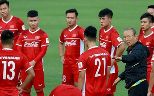 Thanh Trung từ giã đội tuyển quốc gia, tuyển Lào bí mật thông tin trước trận gặp Việt Nam