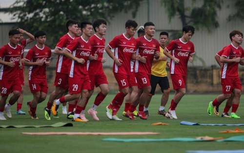 Tân binh tuyển Việt Nam tự tin thay thế Văn Thanh