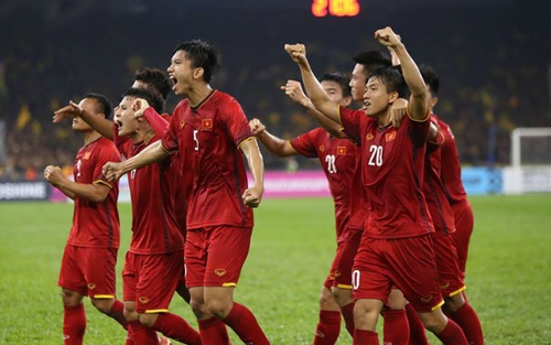 Trọng tài xuất sắc nhất châu Á bắt trận chung kết lượt về, Malaysia đề cao lối chơi kỷ luật
